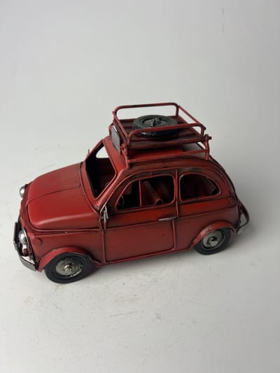 Retro Fiat 500-look rood met foto lijstje