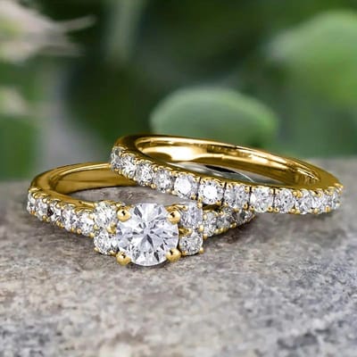 Huitan Nouvelle Tendance Ensemble d'Anneaux pour Femmes Luxe Pavé Cristal Éclatant Zircone Cubique Mode Mariage Fiançailles Bijoux de Mariée 10