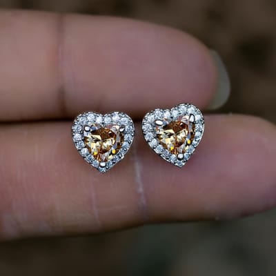 Delicate Vrouwelijke Regenboog Kristal Steen Sieraden Bedel Kleur Kleine Stud Oorbel Schattig Hart Zirkonia Bruiloft Oorbellen Voor Vrouwen