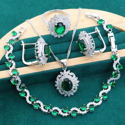 Luxe Europese en N Stijl Zirkonia Set Sieraden Oorbellen Ringen Armbanden Kettingen Moederdag Cadeaus 9 yards black