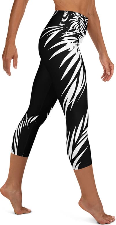 Sportlegging - Capri 3/4 - design Tiger Power Up - High Waist - Dry Fit - High Performance - 4way stretch - unieke print - UPF 50+ - Hardloop - Yoga - Fitness - Dans  - Pilates - Training - sportbroek – zwart wit - maat M