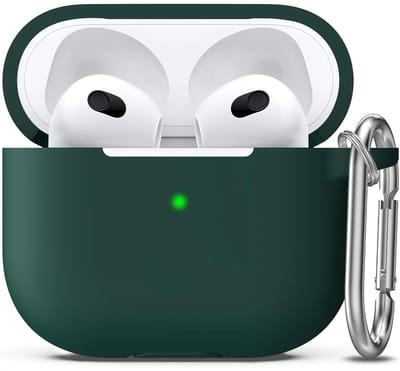 Hoesje Geschikt voor Apple AirPods 3 - Groen - Casemania Liquid Siliconen Bescherm Hoes met Bevestigingslus & Karambijnhaak