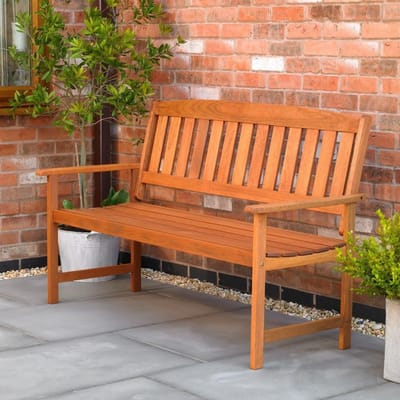 Houten Tuinbank - Buiten Zitten - Ontspannen in de tuin - Driepersoons ontwerp - 149 x 95 x 68 cm