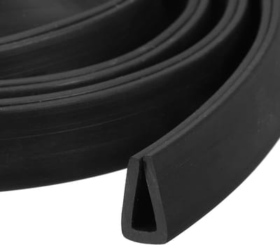 Rubberen Hoekbescherming voor Randen, 2 Meter Lange Beschermstrip, Geschikt voor 3.5-4mm Dikte, Zwart