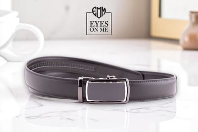 Zwarte lederen riem zonder gaatjes met automatische gesp voor heren ( model L031 )