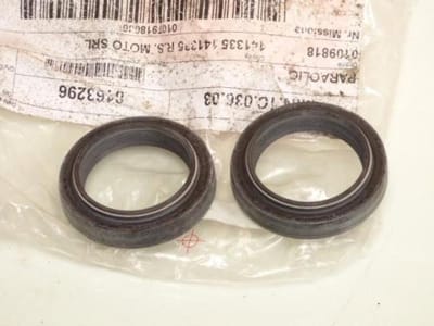 Joint spi de fourche origine pour Moto Aprilia 50 RS 1999 à 2005 AP8163296 Neuf