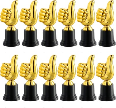 Set van 12 Mini Gouden Bekers - Kindertrofeeën voor Sport, Feest en Schoolprijzen - 15 cm