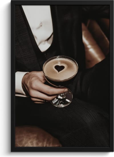 Fotolijst inclusief poster - Posterlijst 40x60 cm - Posters - Hartje - Cocktail - Espresso Martini - Hand - Foto in lijst - Keuken decoratie muur - Wanddecoratie accessoires - Muurdecoratie - Schilderijen
