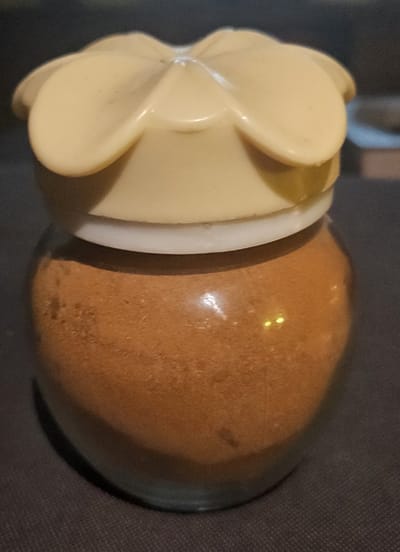 Banu Chai original 125gr pure powder Ceylon Cinnamon kaneelpoeder in beautiful reusable shaker