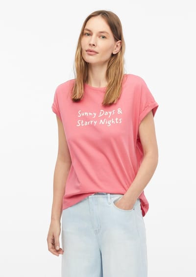 Dames T-shirt van zacht katoen met druk op de voorkant en verlengde achterkant s.Oliver