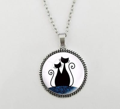 Ketting zilverkleurig |  2 zwarte katten