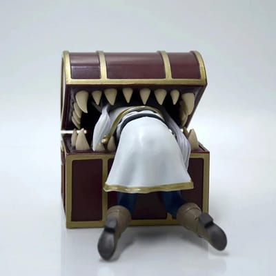 Frieren Anime Meisje Actiemodel - beyond Journey's End Verzamelmodel Speeltje Monster Schatkist Cadeau voor Fans gray