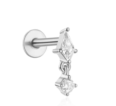 Maevi® Piercing voor Oor - Kleur: Zilver - Formaat: 12 x 6 MM - Titanium - Tragus / Kraakbeen / Helix / Conch - Oorpiercing - Piercing Sieraad - Hoge Kwaliteit - Labret Piercing - Luxe Sieraad - Oorbellen