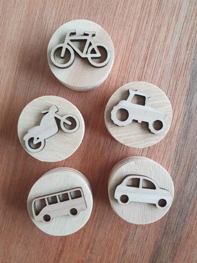 Zand en klei stempels - Voertuigen - Auto, Fiets, Motor, Trekker, Bus - Sensory play - Speelzand - Montessori - Vormen - Zandstempels - Kleistempels - Stempelen