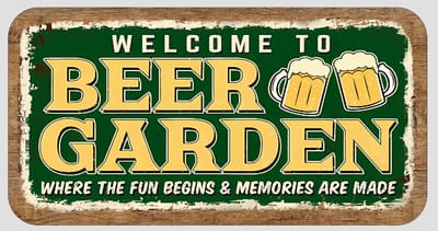 Houten tekstbord "Beergarden"