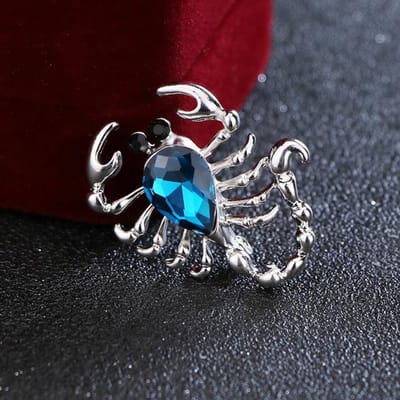 Broche en métal en forme d'insecte scorpion en cristal coréen pour homme, badge à revers, chemise, costume, col, accessoires de bijoux black