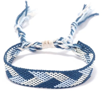 Dailygoods- Vriendschapsarmbanden 2 Stuks - Brede Verstelbare Armband - Handgemaakt Nylon/Katoen - Cadeau voor Vriendin - Omtrek 14-30 cm - Kleurrijk Design