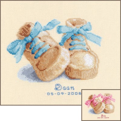 Vervaco - Telpakket kit - Geboorte - Sepia -Babyschoentjes - PN-0011694 - Borduren - Borduurpakket - Borduurpakket geboorte - Borduurpakket volwassenen