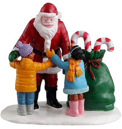 Lemax - Santa Gets A Hug