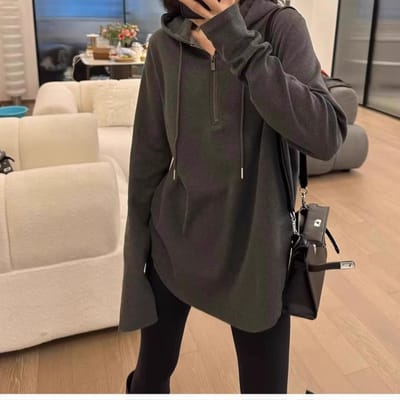 Donkergrijs T-shirt met capuchon en lange mouwen voor dames In herfst en winter Nieuw los slank casual design Middellange top XL grijs