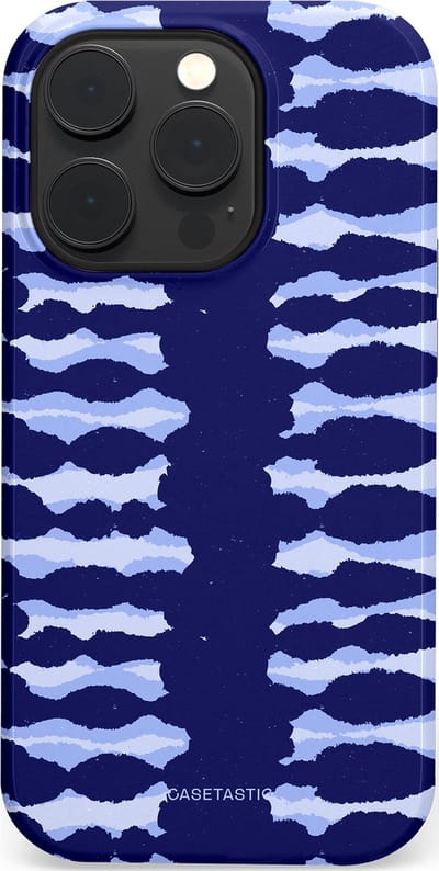 Casetastic Hoesje Geschikt voor Apple iPhone 14 Pro Magsafe - Stijlvolle Beschermende Duo-layer Case - Golven in blauw
