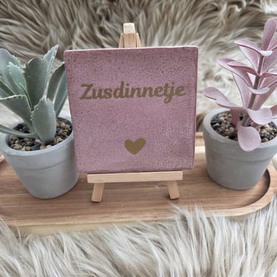 Robuust Tegeltje – Zusdinnetje – 10x10 cm – Lief Cadeau voor Zus of Beste Vriendin – Stijlvolle Wanddecoratie met Betekenis – Trendy nu