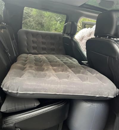 Opblaasbaar Auto Bed - Kampeer Matras - Comfortabel Reizen - 72 Uur Lektest - 184 x 80 cm - Grijs