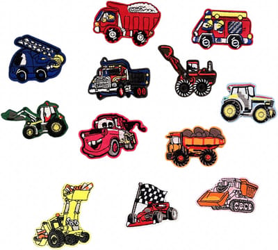 Voertuigen set - vrachtwagen - tractor - loader - willekeurig Strijk Embleem 5 stuks - Opstrijkbare geborduurde patches - Kleding Patchs - Versiering Voor Kleding - Iron On - Doe-het-zelf-accessoires - Naai op geborduurde applicatie