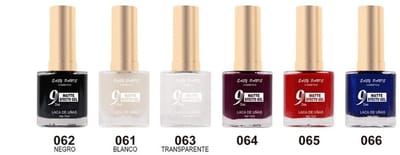 Easy Paris - Set met 6 Flesjes Matte Nagellak - Wit/Zwart/Transparant/Paars/Rood/Blauw - Inhoud per flesje 13 ml.