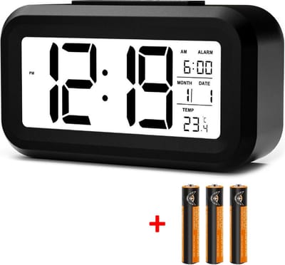BSTNL Alarmklok - Digitale Wekker - Inclusief 3 Batterijen - Klok Slaapkamer - Kinderen en Volwassenen - Snooze Functie - Wekkers Digitaal - Zwart
