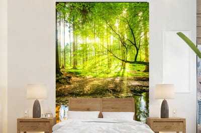 Behang - Fotobehang Bos - Landschap - Water - Bomen - Zon - Groen - Natuur - Breedte 145 cm x hoogte 220 cm