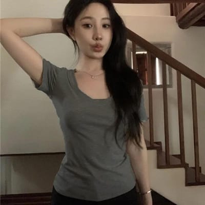 T-shirt à Manches Courtes Épaules Dénudées Femme Été Nouveau Mince Slim Spice Girl Court Haut Étudiant Sens du Design XXL gris foncé