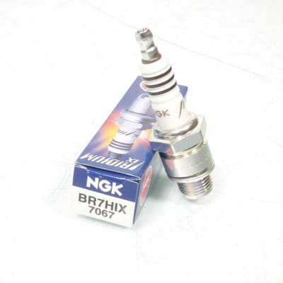 Bougie NGK voor Scooter Yamaha 50 Ye Zest 1992 tot 1995 Nieuw