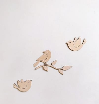 Decoratieve Houten Vogels met Takje – Wanddecoratie Set – Multiplex/ kinderkamer/babykamer/ cadeautjes/ kramcadeau