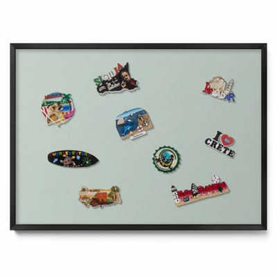 Tulup Magneetbord met Zwarte Frame - Lichtgroen Magneetbord in Stijlvolle Kleuren - 70 cm x 50 cm - Celadon kleur - Magnetisch Bord Decoratief - Magneetbord Multifunctioneel - Magneetbord Voor Thuiskantoor