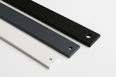 Aluminium vlakprofiel - Platte stang - Meubelbouw en interieur - Gepoedercoat RAL 9016 - 40 x 5 mm 2000 mm