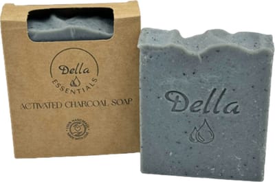 Della Essentials Houtskool Zeep – Actieve Kool – Diep Reinigende Handgemaakte Zeep – Biologisch & Vegan – 100 gram