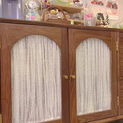 Unyqoos® Verstelbare gordijnstangen met zelfklevende haken voor veelzijdig gebruik in huis