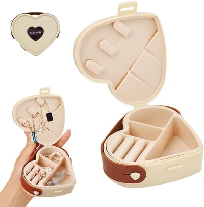 Kleine Hartvormige Sieradenbox voor Vrouwen - Mini Organizer voor Oorbellen, Kettingen en Ringen - Ideaal voor Reizen en Opbergen in Beige