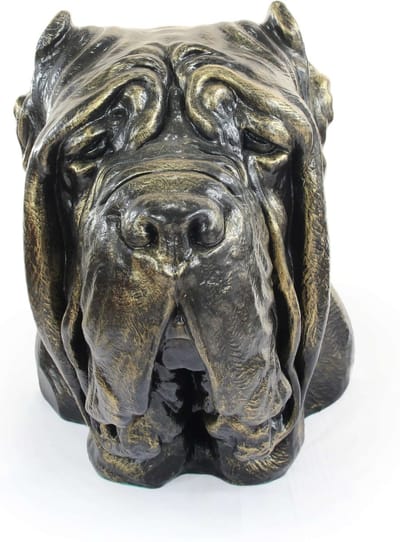 Urn voor hondenas en bust van Neapolitaanse Mastiff voor in de tuin