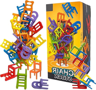 Stapelstoelspel - Balansspel - Feestactiviteit - 42 Mini Stoelen - Compact Formaat - Diverse Kleuren