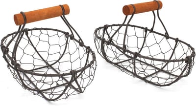 Ovale eiermanden van kippengaas met houten handvat - Set van 2 in vintage stijl