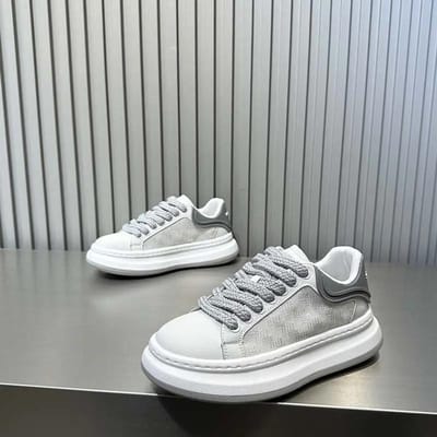 Mode Schoenen voor Mannen Gemaakt van Leer Stof Ademend Hoogte Verhogend Plat Platform Schoen Nieuwe Designer Casual Sportschoen 44 gray