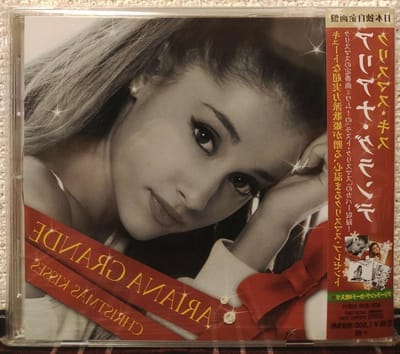 Christmas Kisses - Kerstliedjes Album - Muziek Luisteren - Japanse Import - 124 x 142 x 13 cm - Niet gespecificeerd