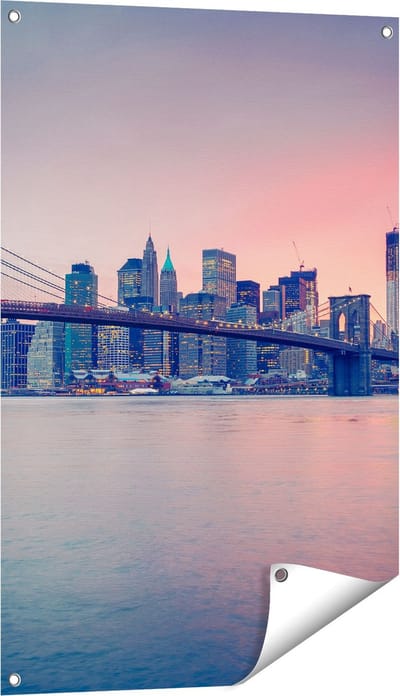 Gards Tuinposter New York Brooklyn Brug bij Zonsondergang - 60x90 cm - Tuindoek - Tuindecoratie - Wanddecoratie buiten - Tuinschilderij