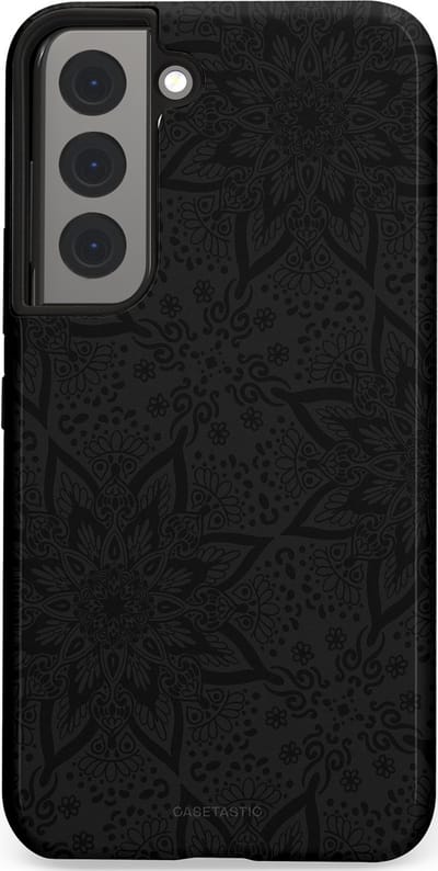 Casetastic Hoesje Geschikt voor Samsung S22 - Stijlvolle Beschermende Duo-layer Case - Mandala stijl