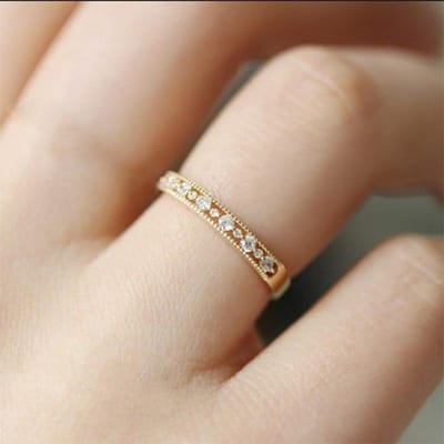 Nieuwe INS Gouden Kleur Nobele Trend Verfijnde Ringen voor Vrouwen Entry Lux Zirkoon Midi Vingerringen voor Meisje Jubileumsieraden KAR229 9
