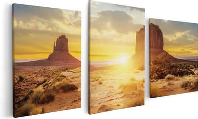 Artaza Canvas Schilderij Drieluik Zonsondergang In Woestijn Monument Valley - 120x60 cm - Wanddecoratie Woonkamer - Schilderijen - Muurdecoratie