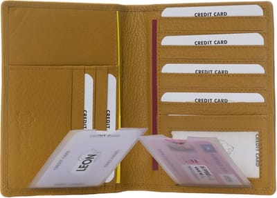 Paspoort hoesje - Paspoorthouder - Portefeuille heren - Portefeuille dames - Paspoorthoes - Paspoort - Paspoort tasje - Paspoort hoes - Portefeuille homme - Portefeuille jongens - Cadeau - Kleine cadeautjes - Kado man - Kado vrouwen - Sale - Kado