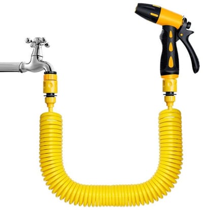 Hogedrukspuit met een 20 meter lange telescopische slang en watersproeier, geschikt voor auto's, tuinen en irrigatie.